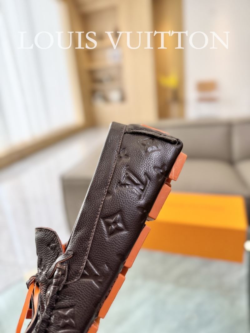 Louis Vuitton Low Shoes